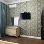 Семейный (Двухкомнатные апартаменты с террасой (75кв.м.)), Апартаменты Элитные на Декабристов 7