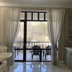 Четырехместный (Двухкомнатные апартаменты с балконом (75кв.м.)), Апартаменты Элитные на Декабристов 7