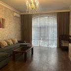 Четырехместный (Двухкомнатные апартаменты с балконом (75кв.м.)), Апартаменты Элитные на Декабристов 7