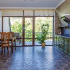 Вид на горы, Апартаменты Элитные на Декабристов 7