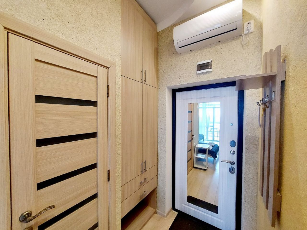 Апартаменты (Ласпи Лазурный Батилиман 34), Апартаменты Ласпи Лазурный Батилиман 34