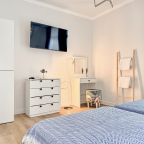 Апартаменты (Фламинго двухкомнатные), Гостевой дом Апарт Июль