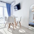 Апартаменты (Пеликан двухкомнатные), Гостевой дом Апарт Июль