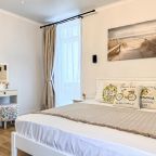 Апартаменты (Океан с собственной террасой), Гостевой дом Апарт Июль