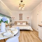 Апартаменты (Океан с собственной террасой), Гостевой дом Апарт Июль