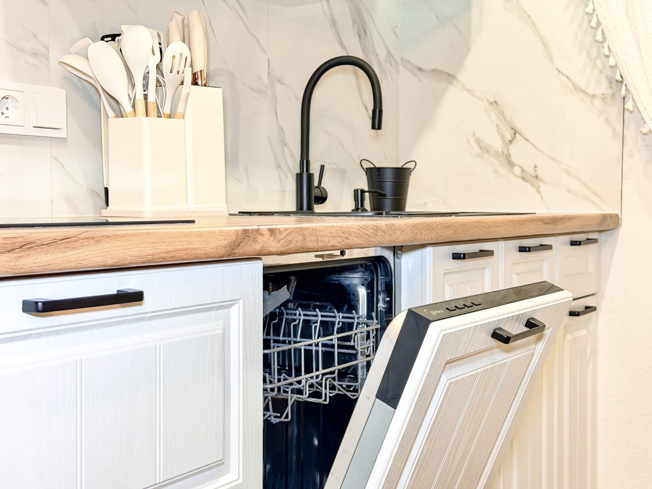 Апартаменты (Океан с собственной террасой), Гостевой дом Апарт Июль