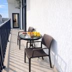 Студио (Паруса трехместные), Гостевой дом Апарт Июль