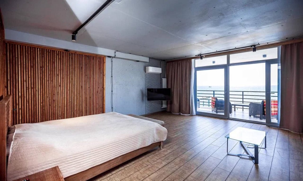 Коттедж Эллинг на берегу моря, Геленджик