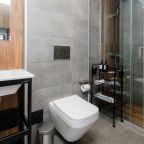 Полулюкс (Полулюкс), Гостевой дом Времена года