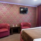 Ранний заезд, Гостиница Сова Некрасовка