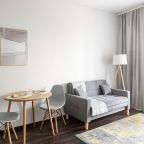 Апартаменты (ЖК Стрижи), Апартаменты RentalSPb на Фарфоровской