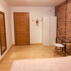 Двухместный (Большой окна во двор), Меблированные комнаты Forever Young Rooms