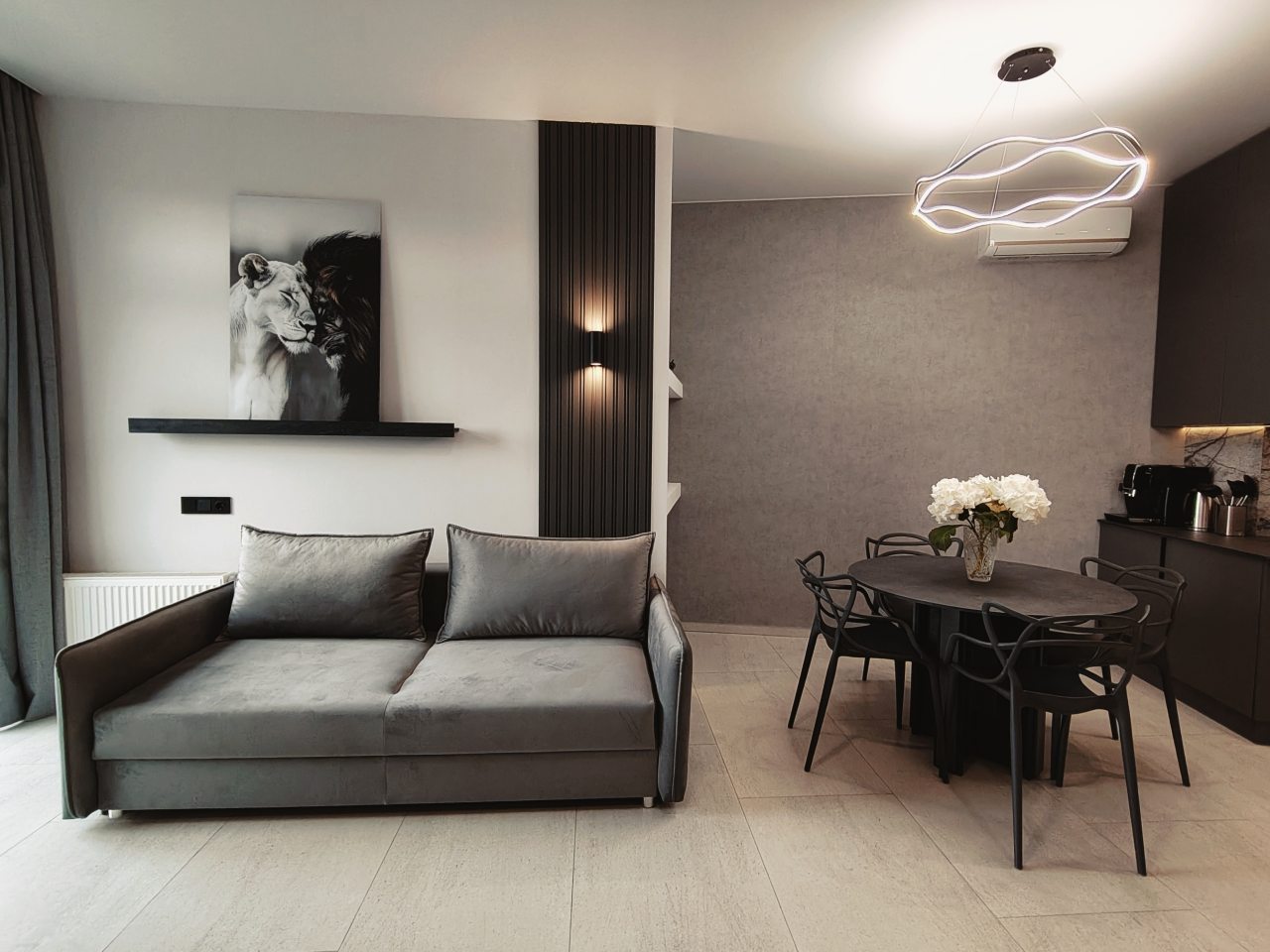 Квартира (С балконом и видом на реку 2к), Апартаменты Kenig Holidays в премиум ЖК Рыбная Деревня