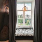 Квартира (С балконом и видом на реку 2к), Апартаменты Kenig Holidays в премиум ЖК Рыбная Деревня