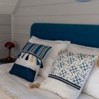 Дом (Бриз), База отдыха EOS