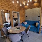 Дом (Gedeon House 50), Гостевой дом Gedeon House