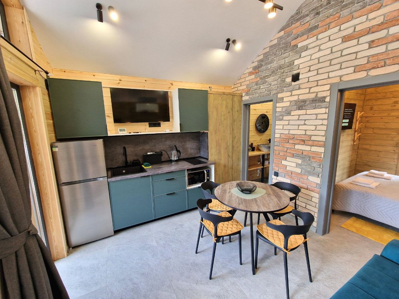 Дом (Gedeon House 30), Гостевой дом Gedeon House