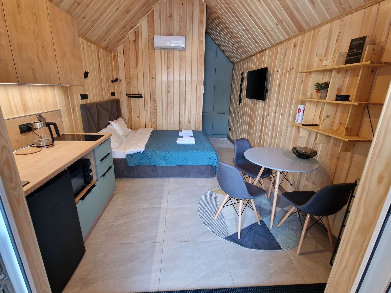 Дом (Gedeon House 20), Гостевой дом Gedeon House