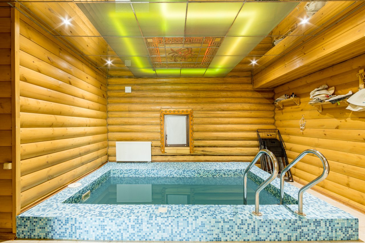 Коттедж (Банный с бассейном), Коттедж Банный