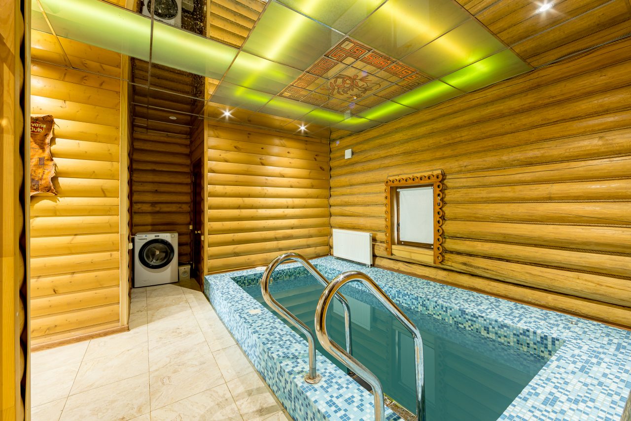 Коттедж (Банный с бассейном), Коттедж Банный