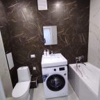 Поздний отъезд, Апартаменты Уютные в ЖК Семейный (Спутник)