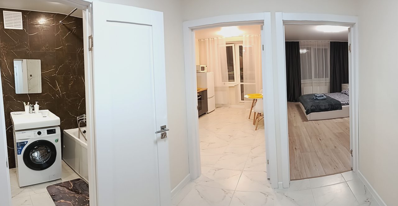 Поздний отъезд, Апартаменты Уютные в ЖК Семейный (Спутник)