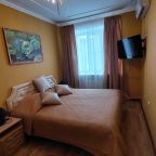 Полулюкс, Гостиница Гостевой дом Инта