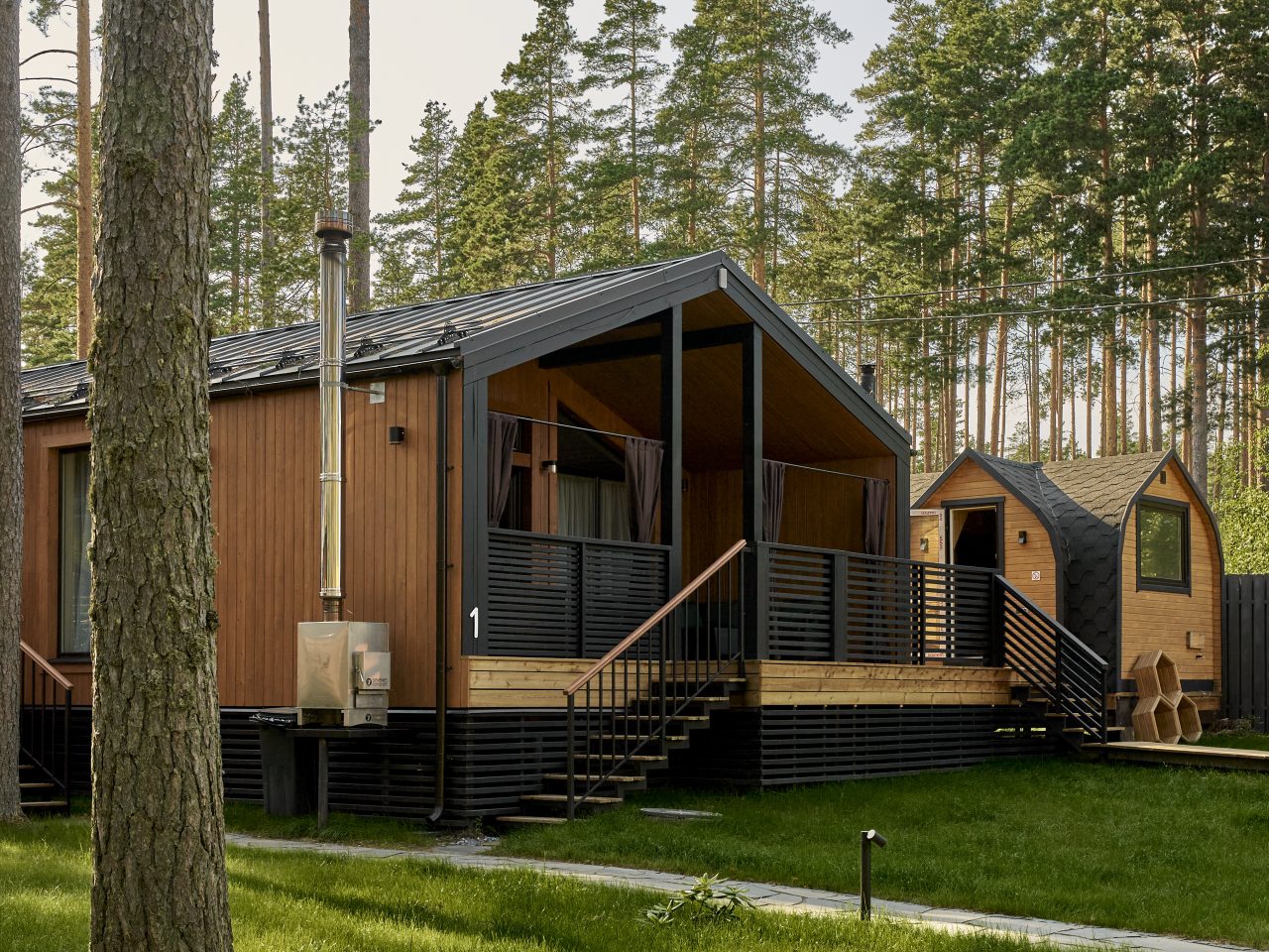 База отдыха LAND BREEZE, Пески, Ленинградская область