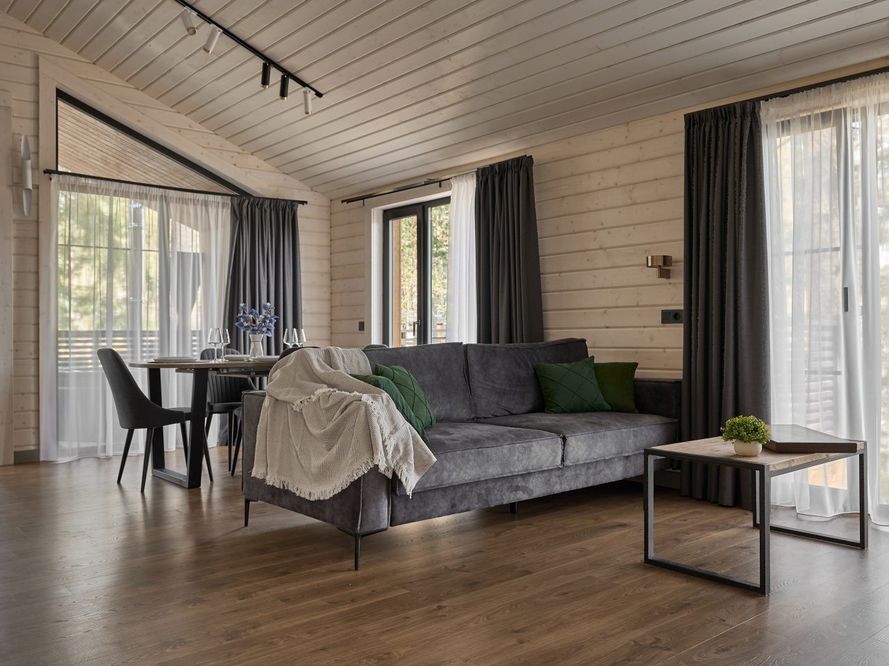 Дом (Дом с Гриль-домом №4), База отдыха LAND BREEZE