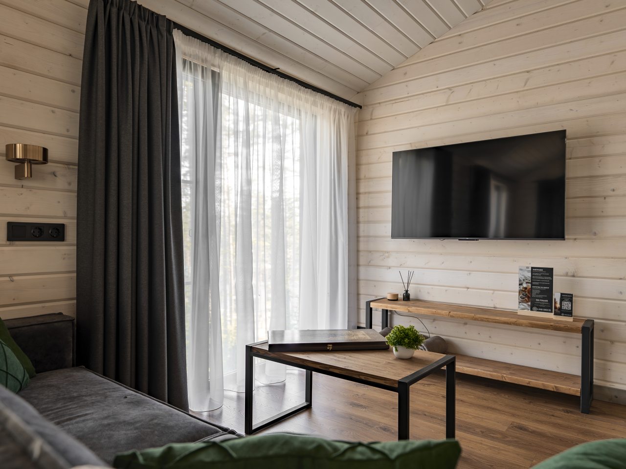 Дом (Дом с Гриль-домом №4), База отдыха LAND BREEZE