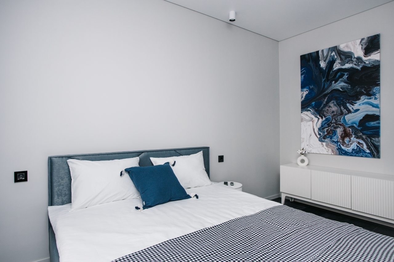 Апартаменты (Sky dream), Апартаменты Посутки на Орудийной 32В