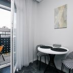 Апартаменты (Sky dream), Апартаменты Посутки на Орудийной 32В