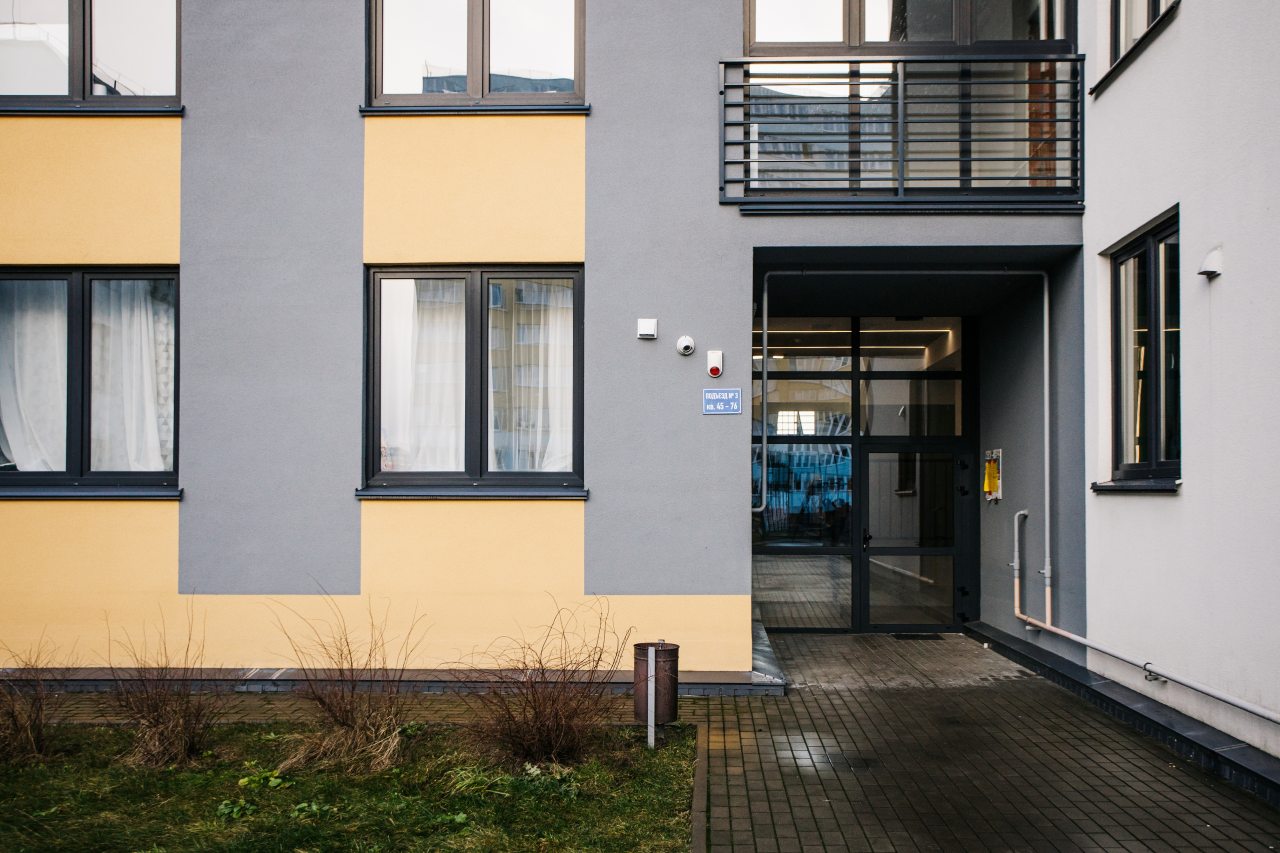 Апартаменты (Sky dream), Апартаменты Посутки на Орудийной 32В