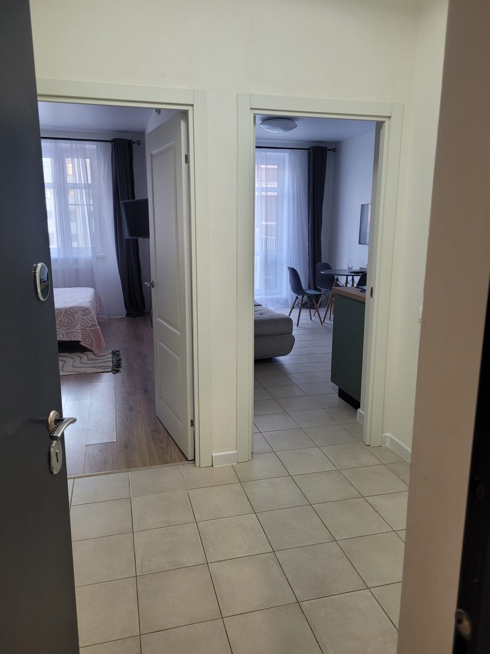 Апартаменты (Апартаменты 362), Апартаменты 362