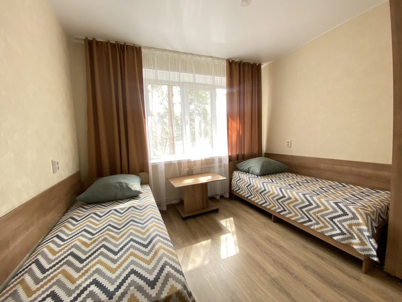 Двухместный (Эконом 2х местный 2 корпус), База отдыха Чебаркуль