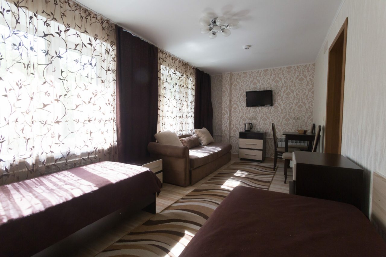 Трёхместный и более (Комфорт 3х местный 3 корпус), База отдыха Чебаркуль