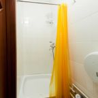 Студио (Студия 4), Апартаменты Дзамбала