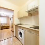 Студио (Студия 3), Апартаменты Дзамбала