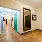 Студио (Студия 6), Апартаменты Дзамбала