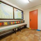 Студио (Студия 5), Апартаменты Дзамбала