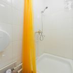 Студио (Студия 7), Апартаменты Дзамбала