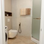 Апартаменты (Комфортные в центре у ЖД вокзала с дизайнерским ремонтом), Апартаменты у Южного вокзала