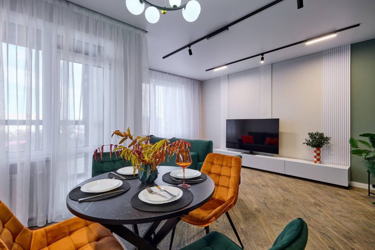 Гостинная комната-столовая