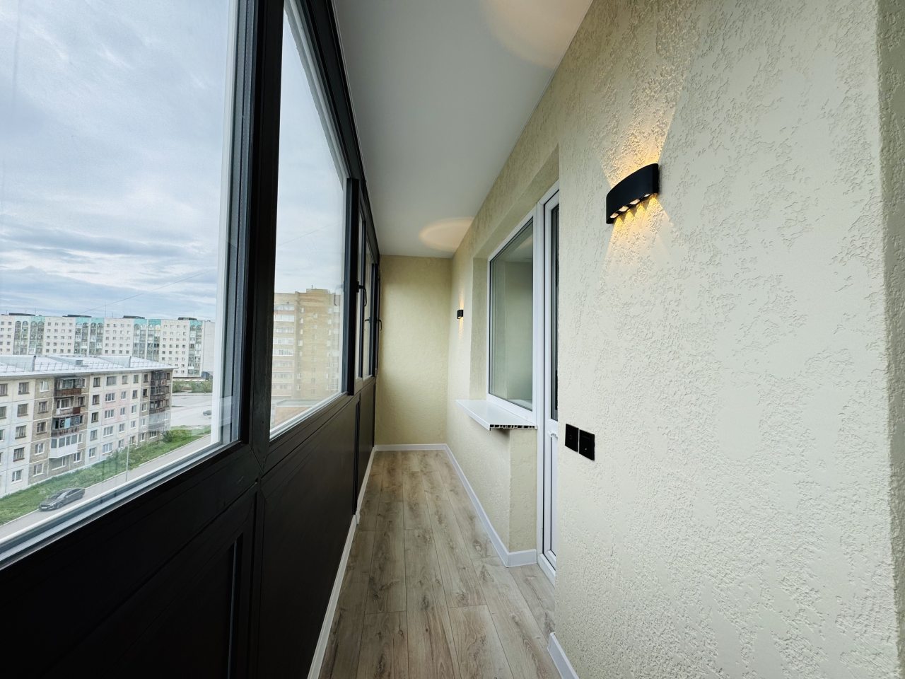 Апартаменты (Ленина 53А), Апартаменты АПАРТ УЮТ на улице Ленина 53А