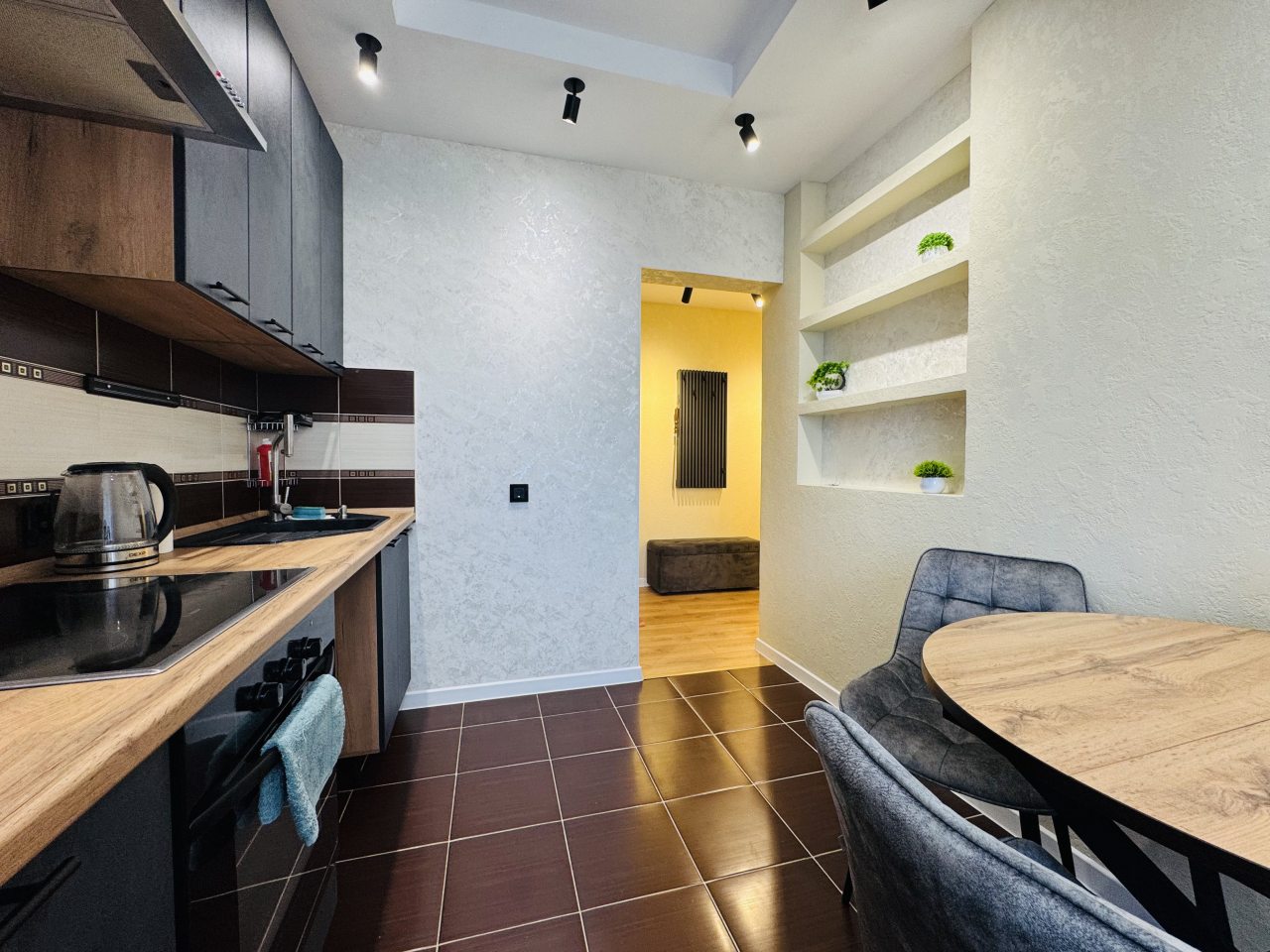 Апартаменты (Ленина 53А), Апартаменты АПАРТ УЮТ на улице Ленина 53А