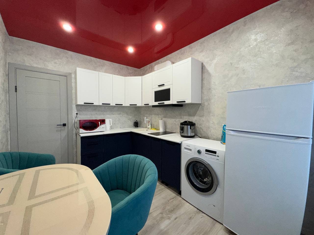 Апартаменты (Ленина 66), Апартаменты АПАРТ УЮТ на улице Ленина 66