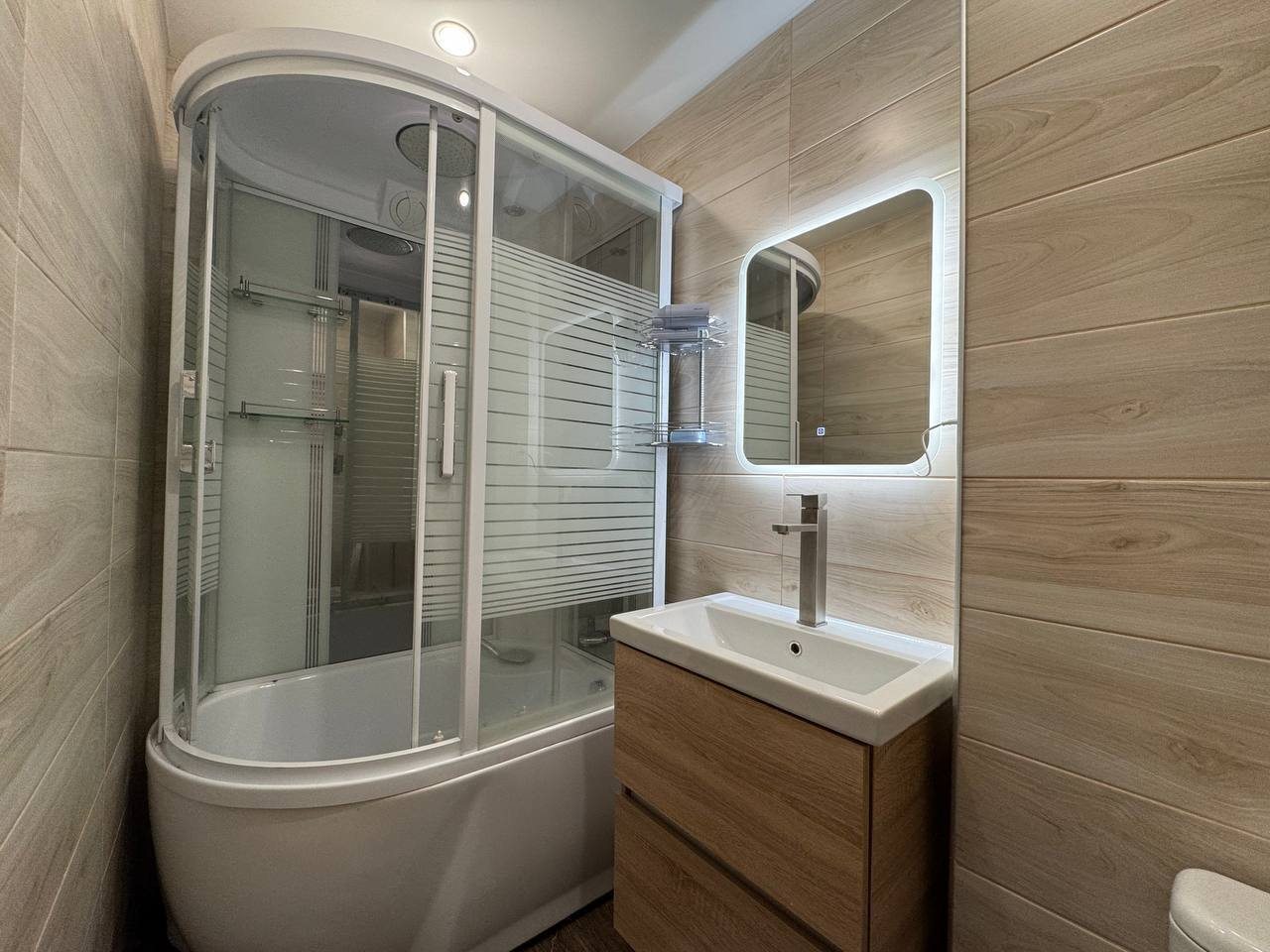 Апартаменты (Ленина 66), Апартаменты АПАРТ УЮТ на улице Ленина 66