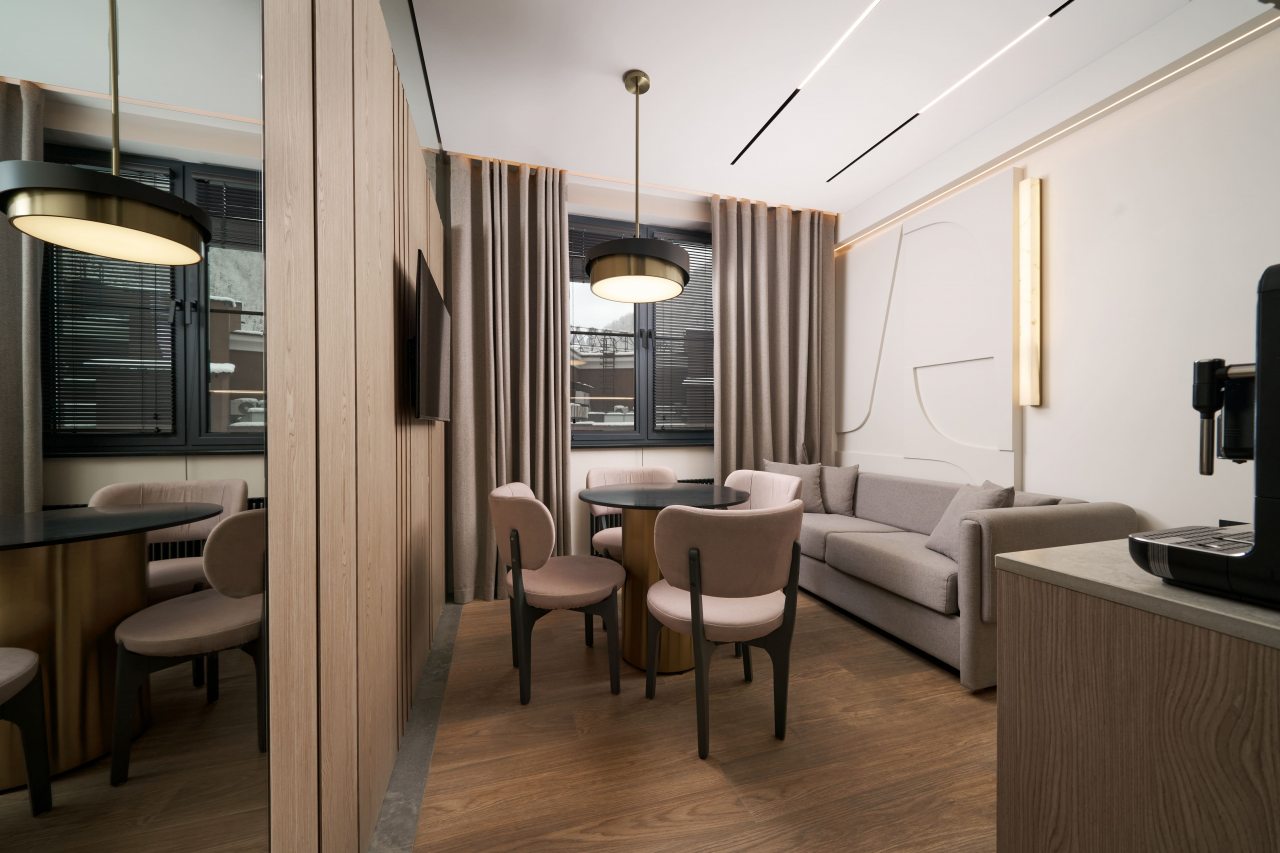 Люкс (РентаСфера Ли Прайм), Апартаменты РентаСфера Ли Прайм