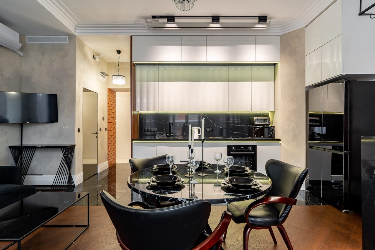 Апартаменты (Две комнаты с эркером), Апартаменты Видовые на канале Грибоедова