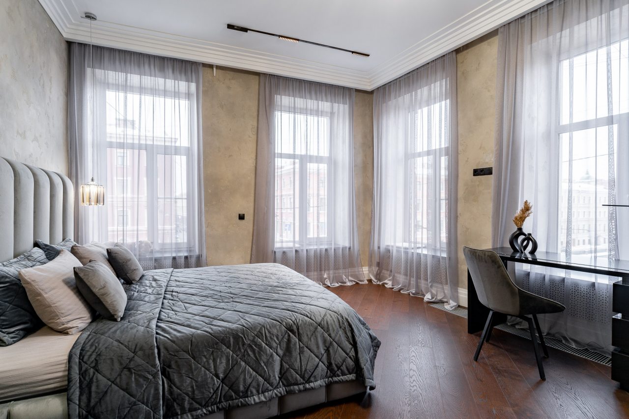 Апартаменты (Две комнаты с эркером), Апартаменты Видовые на канале Грибоедова